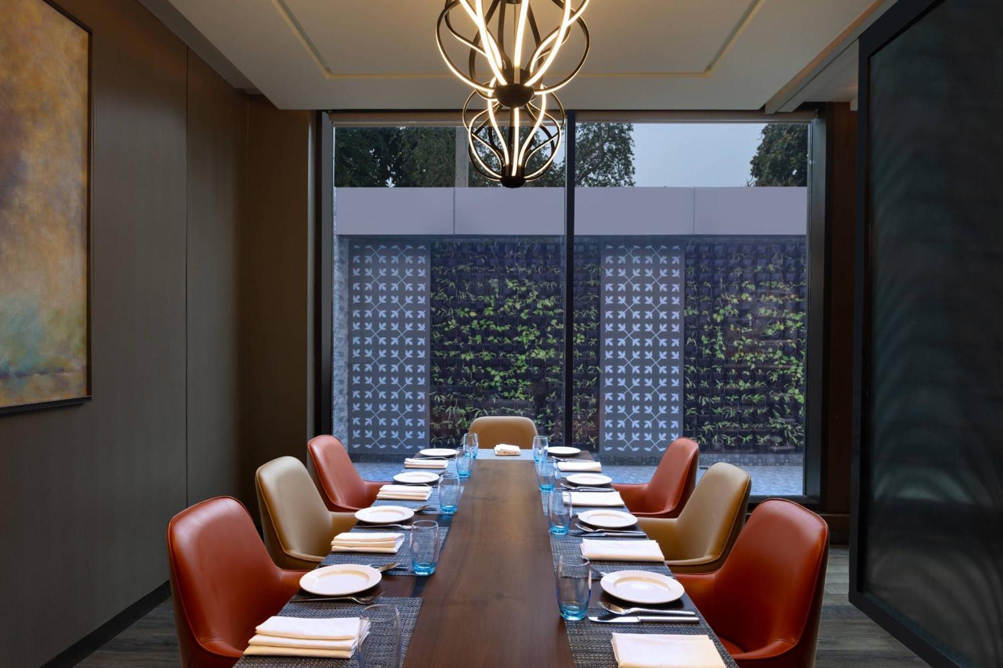 Courtyard By Marriott Amritsar Hotel Ngoại thất bức ảnh Private dining room